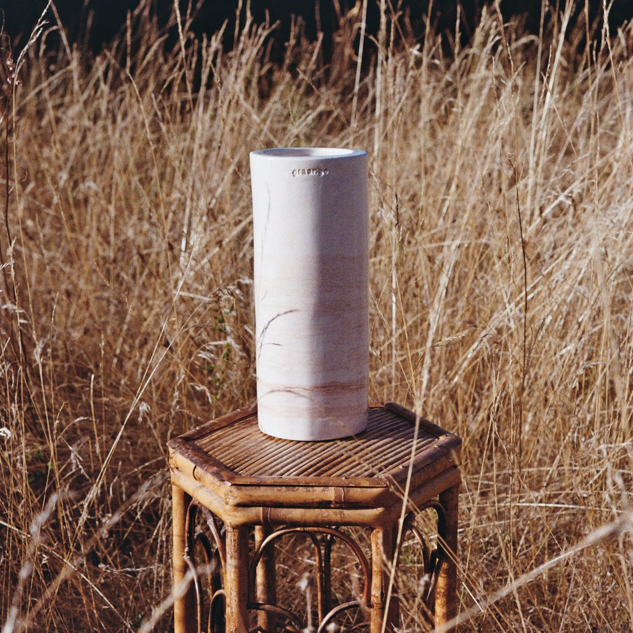 le grand vase en rouge & blanc